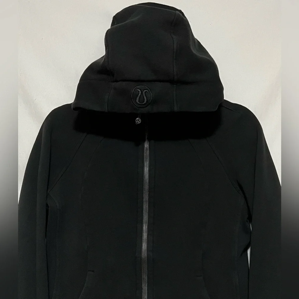 Lululemon Scuba Hoodie Light Cotton Fleece Black Cozy Yoga Post Workout Winter